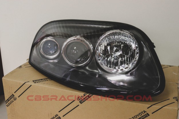 Picture of TOYOTA - SUPRA MK4 (JZA80) RH Side RHD Headlight - 81111-1B231